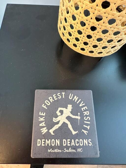 Villa The Demon Deacon Den - Buenavista Winston-Salem Esterno foto